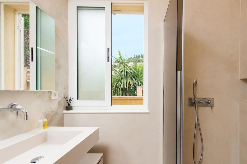 Corinthille Appartement